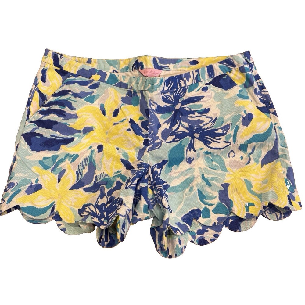 Lilly Pulitzer Women's Shorts Size 10 Ylang Ylang Magnolia  Scalloped Hem Zipper